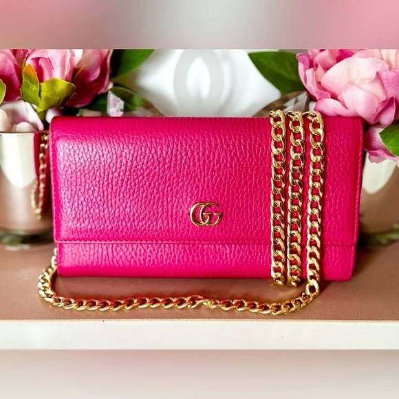 SOLD PINK Gucci Wallet - Picture 1 of 10